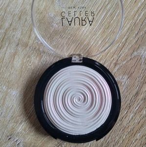 Laura Gellar Baked Gelato Swirl Highlighter Diamond Dust